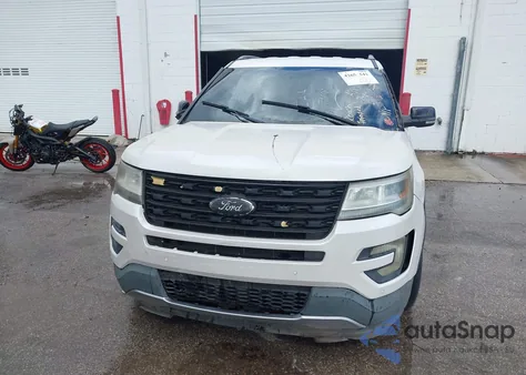2016 Ford Explorer Xlt z USA, uszkodzony, nr VIN 1FM5K7D86GGA99011